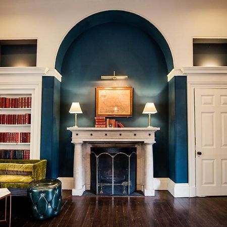 Saltmarshe Hall Bagian luar foto